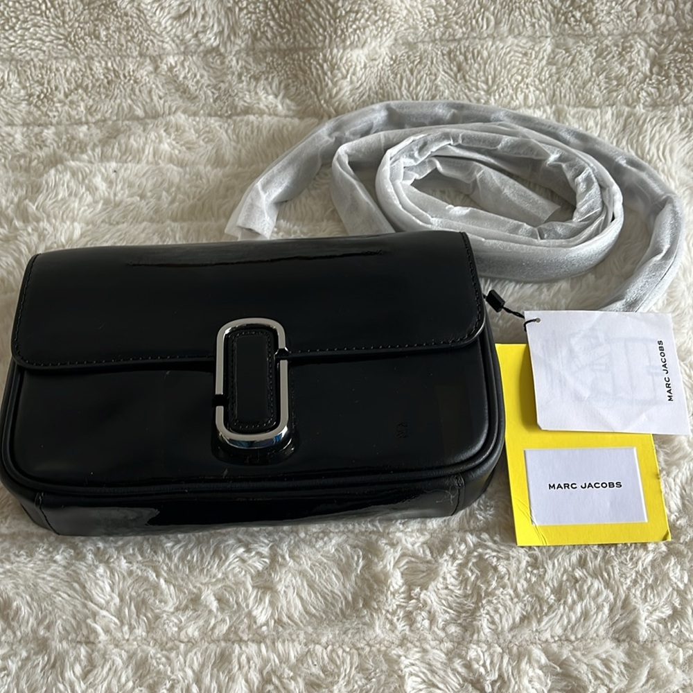 Marc Jacobs The Shadow Patent Shoulder Bag - Picture 6 of 9